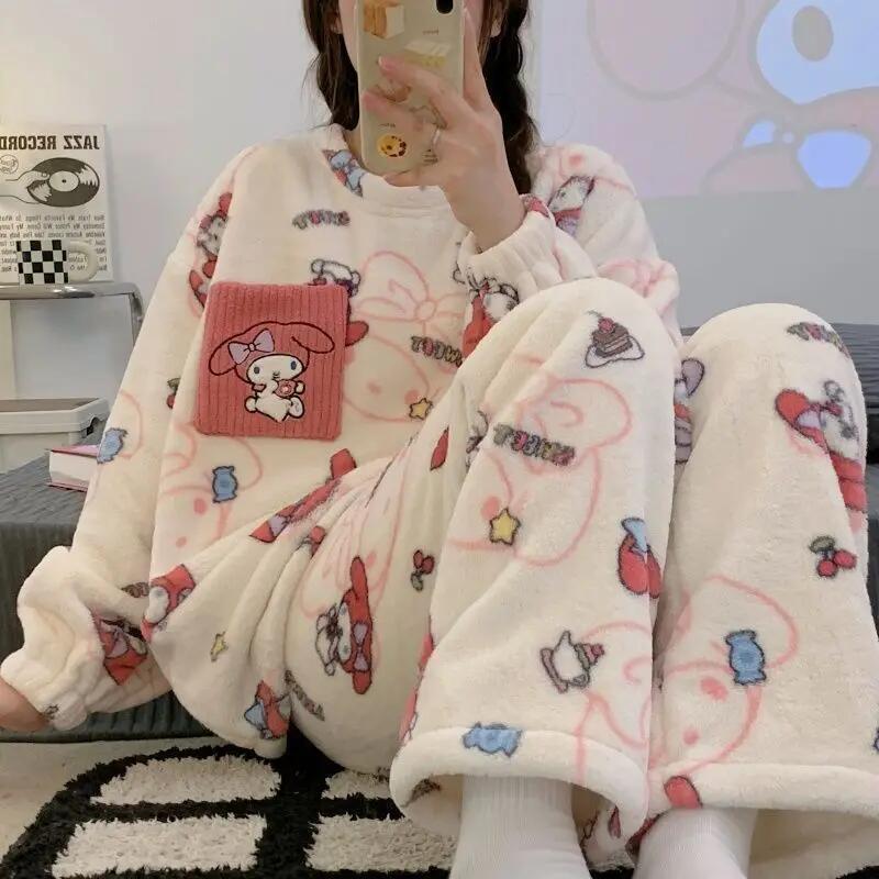 Women's Pajamas Hello Kitty Au - đánh giá và giá Winter Clothes